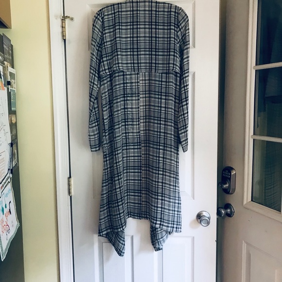 NWT BCBG Sheer Duster XS - Picture 5 of 5